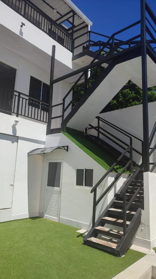 Aloha Beach Sai San Andrés Exterior photo